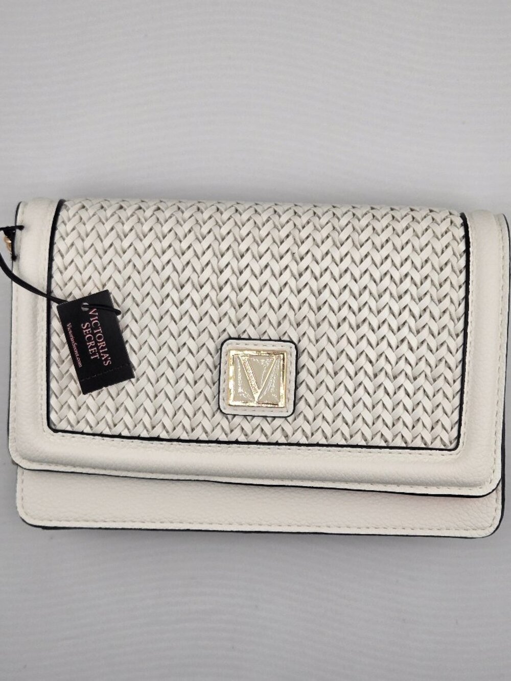 Victoria's Secret The Victoria Tech Womens Coconut Woven Leather Wristlet Wallet